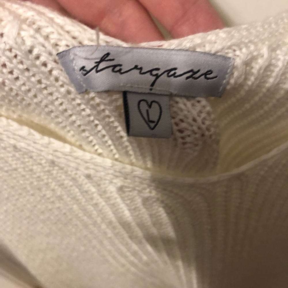 White cropped sweater - Picture 2 of 3